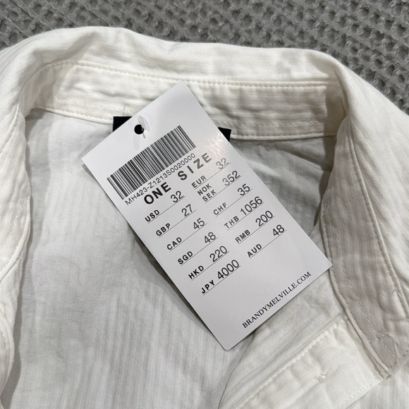 BNWT BRANDY MELVILLE WHITE DRESS SHIRT - Picture 2 of 5